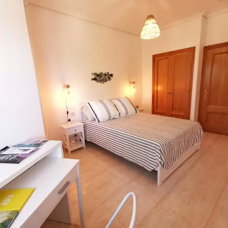 Espectacular Apartamento, A Pie De Playa En Samil. Διαμέρισμα Βίγκο