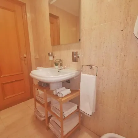 Espectacular Apartamento, A Pie De Playa En Samil. Διαμέρισμα